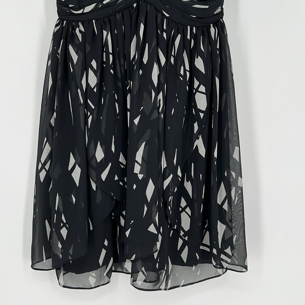 BCBGeneration‎ DRESS - Picture 3 of 10